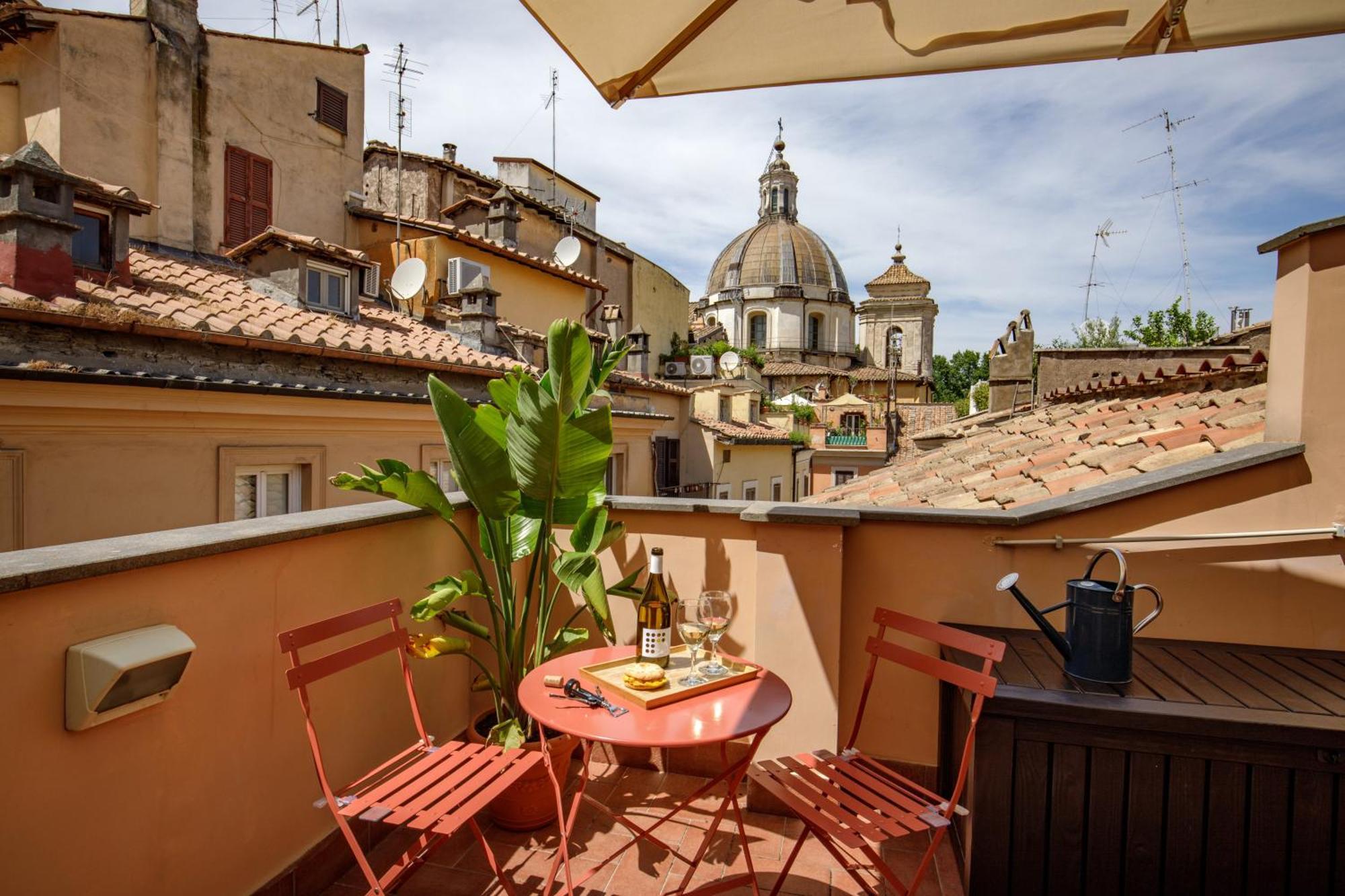 Pensión The Right Place 4u Navona Luxury 5*